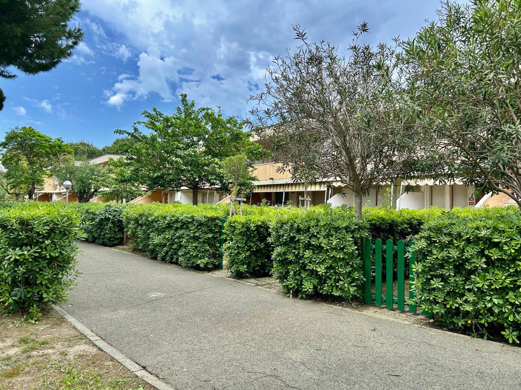 Appartamenti Via Dei Cipressi Marina Di Bibbona Exterior photo