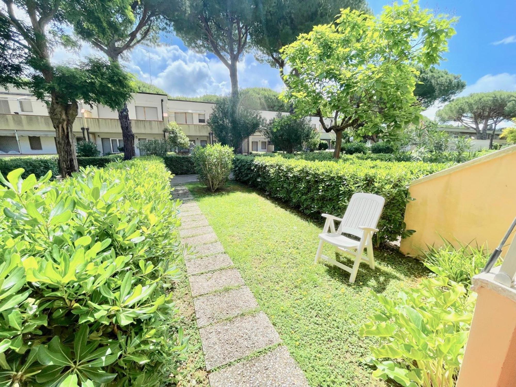 Appartamenti Via Dei Cipressi Marina Di Bibbona Exterior photo